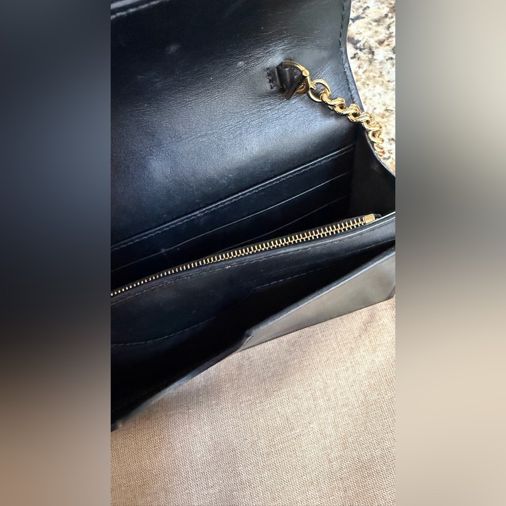 Gucci GG MATELASSÉ CHAIN WALLET * Authentic - Picture 5 of 12